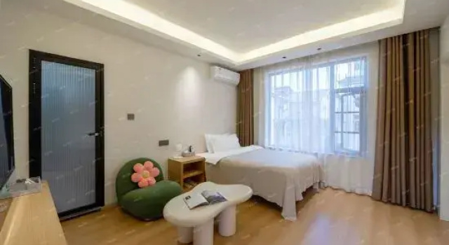 Люкс Deluxe Dali Tingyun Bieyuan Garden Homestay