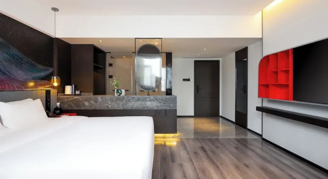 Номер Comfort LiangZhi Huipin Hotel