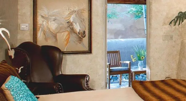 Шестиместный номер Standard с балконом El Monte Sagrado Living Resort & Spa