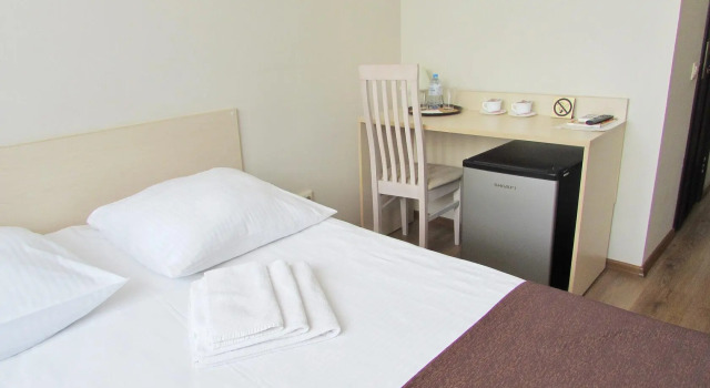 Spektr, Prenota Hotel  