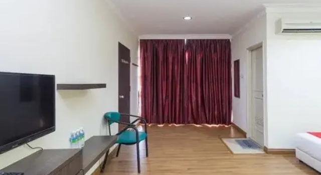 Люкс T P Hotel