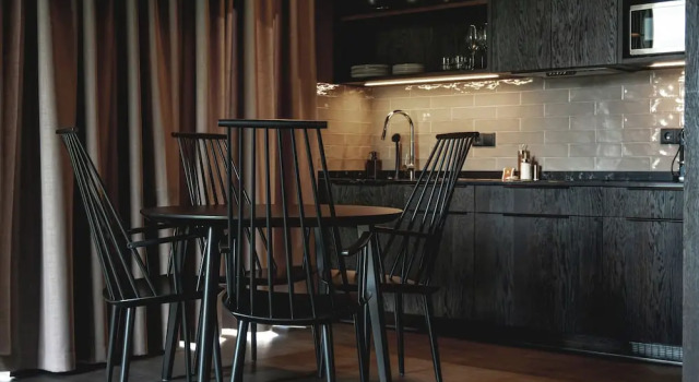 Студия Deluxe Black Beach Suites