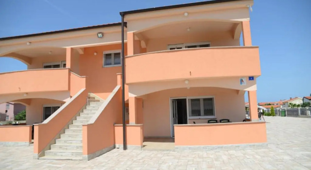 Apartments Villa Lucky