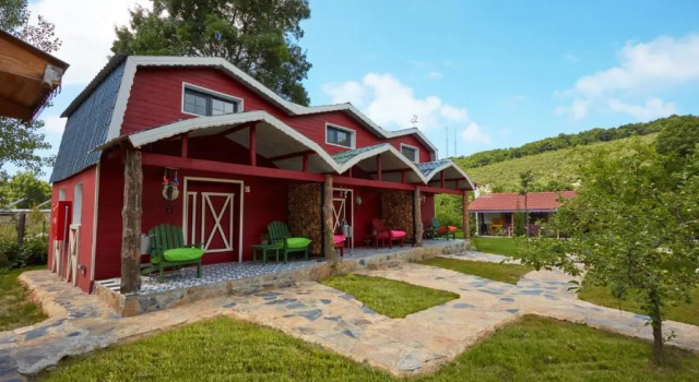 Коттедж Dachas Cove Hotel