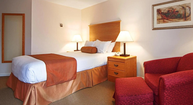 Двухместный номер Standard Tower Inn & Suites