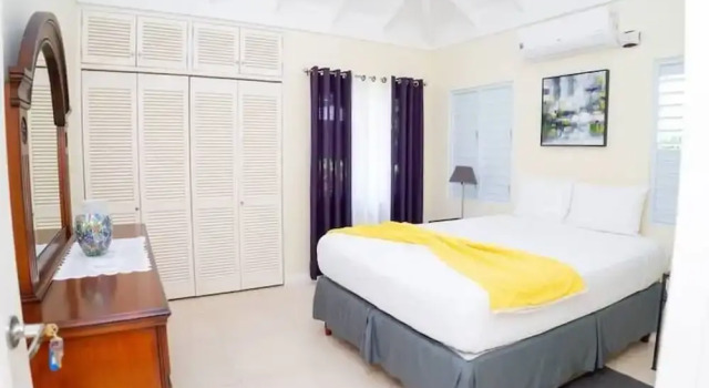 Avant 1 Bedroom Suite, Rezerwuj Willa Hotele w Plantation Village z parkingiem, Parking