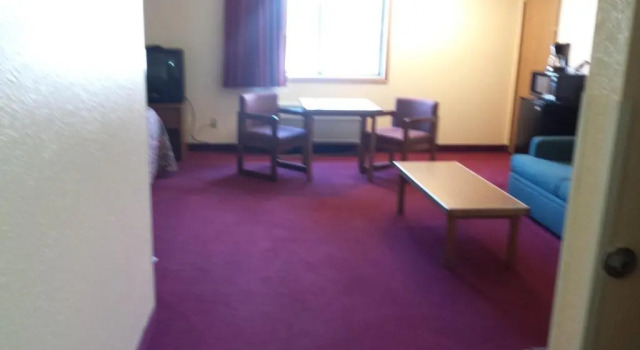 Suite Motel 6 Deming, NM