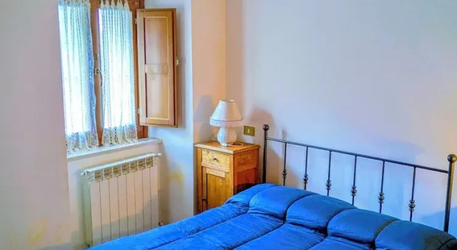 Lucoli Antico, Book Apartment LʼAquila 