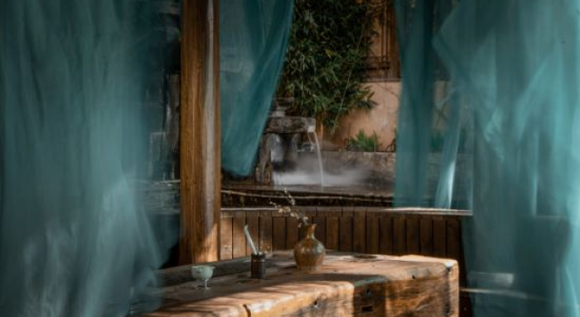 Xiruoru Boutique Inn, Rezerwuj Boutique Hotel Hotele w Lijiang z basenem, w pobliżu Sifang Tingyin Square, Basen