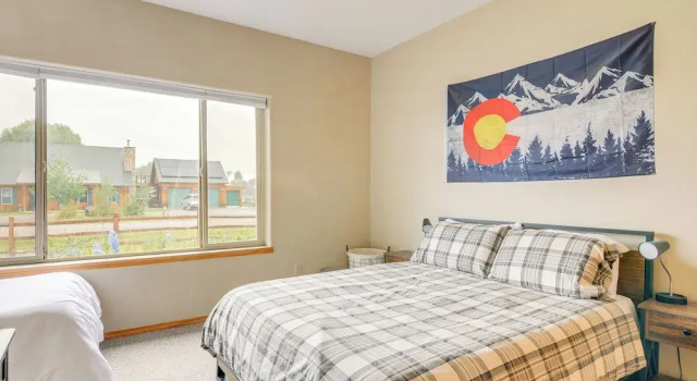 Коттедж Modern Pagosa Springs Home w/ Deck on Village Lake