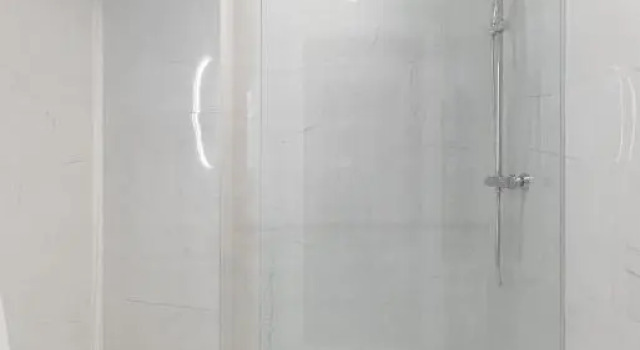 Brand New and Modern 1BDR Apartment, Prenota Appartamento Vilnius Contea di Vilnius