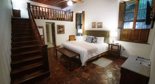 Четырёхместный номер Standard Hotel El Farol