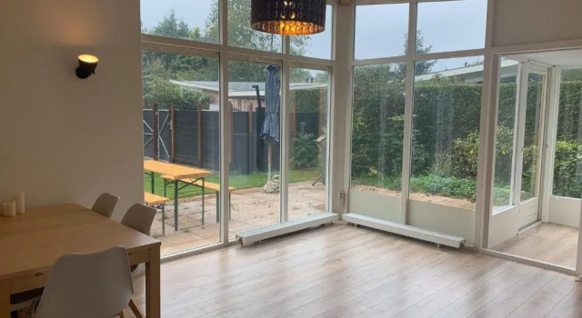 Veenwaterhuis 3-5, Reserva ahora Hotel Putten Veluwe