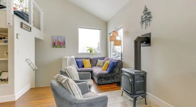 Апартаменты Scenic & Cozy 'sweet Northern Comfort' in Homer!