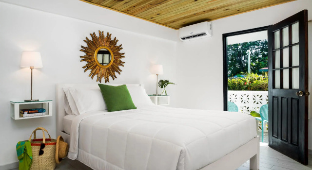 Номер Standard рядом с пляжем White Sands Negril