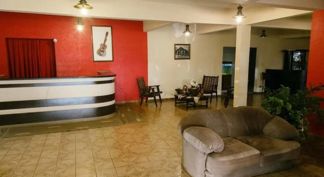 Cacoal Palace Hotel, Prenota Hotel Hotel a Northern Brazil con parcheggio, Parcheggio