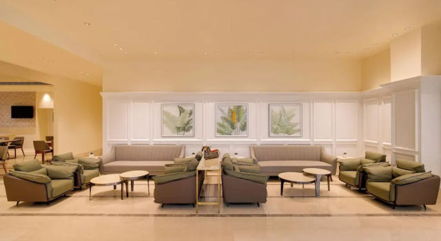 Lemon Tree Hotel Bhubaneswar, Prenota Hotel Bhubaneshwar Orissa