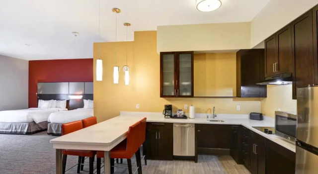Doppel Studio Residence Inn by Marriott Milwaukee North/Glendale