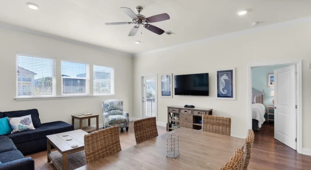 Alerio C202, Varaa Huoneisto Hotellit Emerald Coast uima-altaalla, Uima-allas