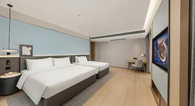 Люкс Deluxe Courtyard by Marriott (Yunyang Binjiang Road Chengzhongcheng Shopping Mall Branch