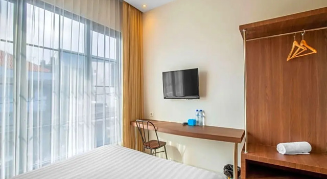 Deluxe room Mono Coliving Ngagel, Surabaya