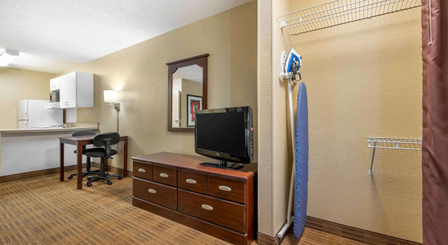 Четырёхместный люкс Extended Stay America Suites - Indianapolis - Airport