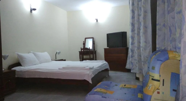 Lazur Hotel, Забронировать Отель Отели Равда с парковкой, Парковка