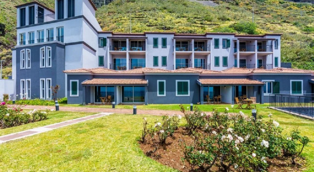 Paul do Mar BY SEA, Buchen Sie Aparthotel Paul do Mar Madeira