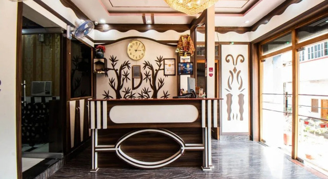 OYO 33479 Hotel Double Tree Deluxe, Prenota Hotel Samastipur Bihar