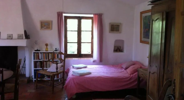 Charming Little House with Pool, Забронировать Отель Антркасто Green Provence