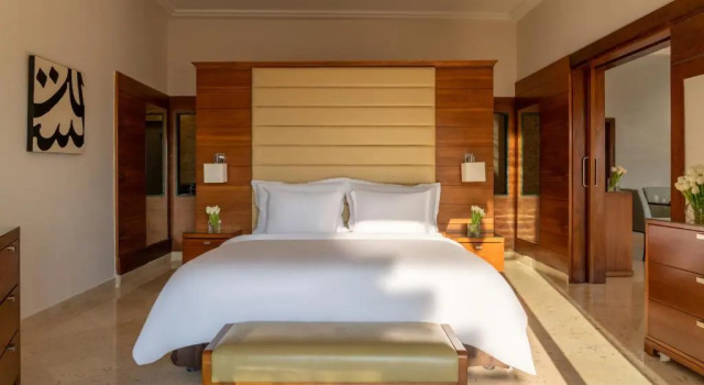 Двухместный люкс с видом на море Mövenpick Resort & Spa Dead Sea