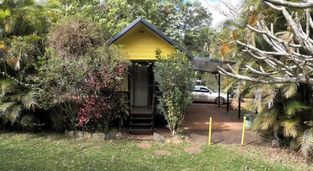 Семейный номер Standard Lake Eacham Tourist Park & Self Contained Cabins