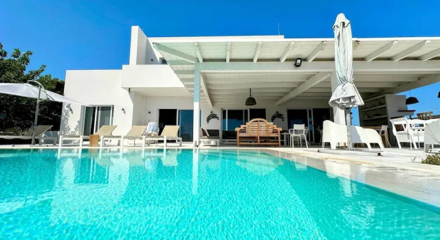 Вилла Modern VIP Villa 100 Privacy Stunning Views