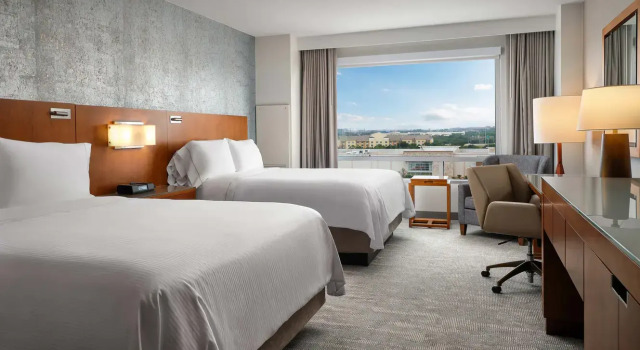 Четырёхместный номер Deluxe The Westin Austin at The Domain