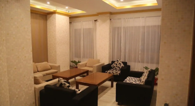 Hotel Golden Roots