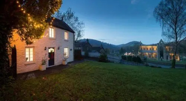 Tintern Abbey Hotel, Varaa Hotelli Tintern Gwent
