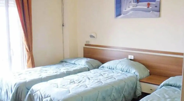 Трёхместный номер Standard Hotel Mirage