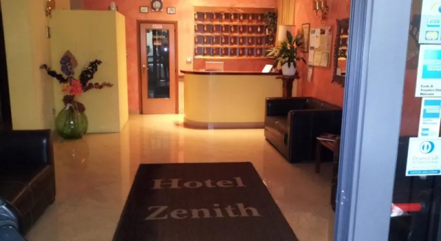 Hotel Zenith, Забронировать Отель Отели Монтекатини-Терме 3 звезды, рядом с Montecatini Train Station, 3*