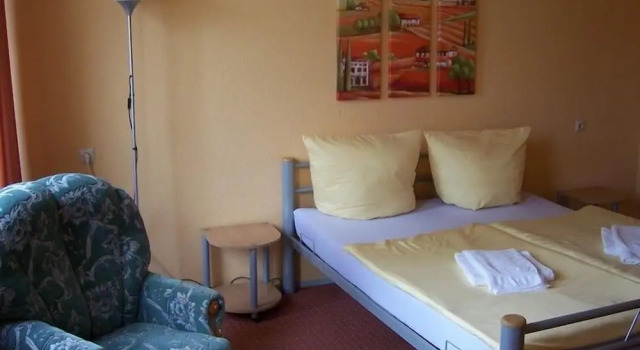 Четырёхместный номер Standard Hotel Pension Streuhof Berlin