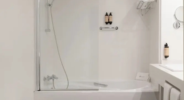 Семейный номер Standard с балконом Hotel Infanta Leonor