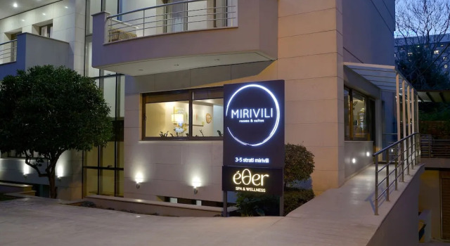 Mirivili Rooms & Suites Hotel, Rezervasyon Otel Halandri Atina