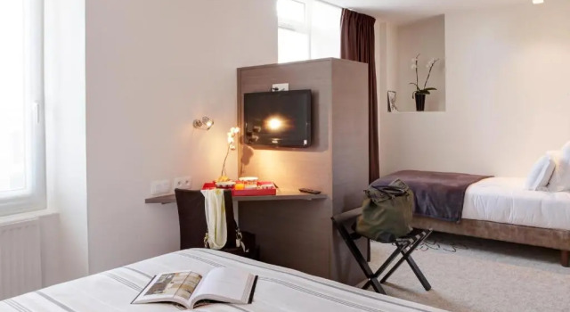 Номер Deluxe Hôtel Le Benhuyc
