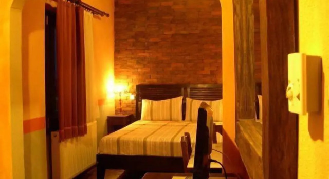 Полулюкс Mythos Guesthouse