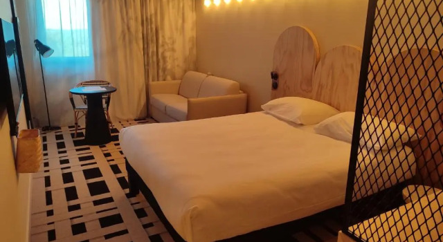 Двухместный семейный номер Standard ibis Styles Montauban