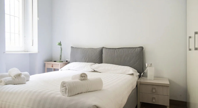Delicious Apartment in Shopping District