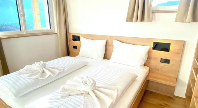 Grimming View I - Zentral in Tauplitz, Nahe Sessellift, Bergblick & Parkplatz, Book Apartment Bad Mitterndorf Ausseerland