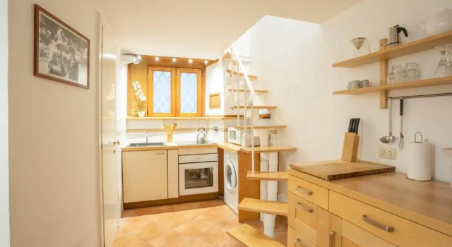 Апартаменты Quiet and Cozy Trastevere Hideaway