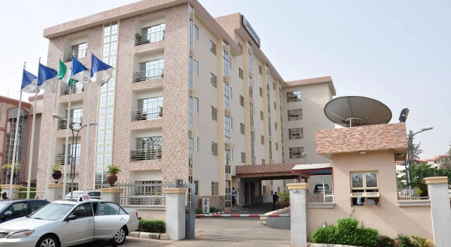 Elomaz Hotels, Abuja, Boek Hotel Bwari Abuja