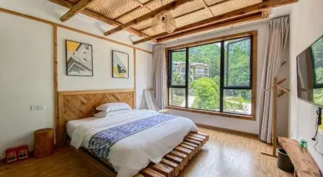 Люкс Emeishan Lihao Boutique Homestay (Emei Xueyaya Production Base Store)