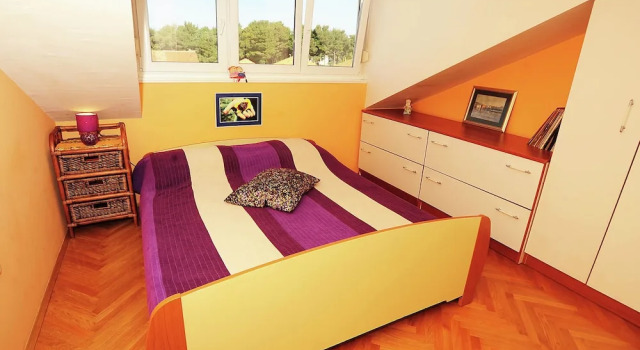 Colourful Apartment in Dalmatia With Furnished Balcony